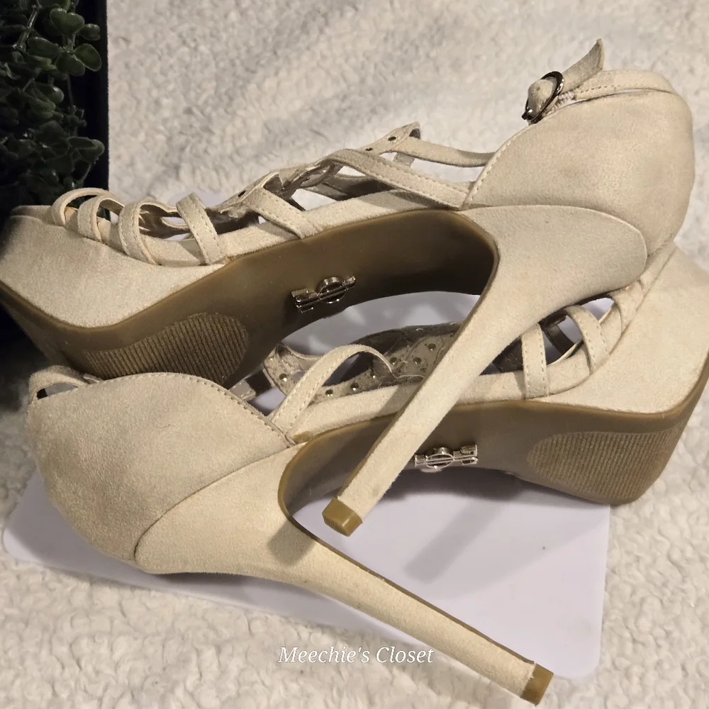 Jennifer Lopez Platform Heels Size 7.5